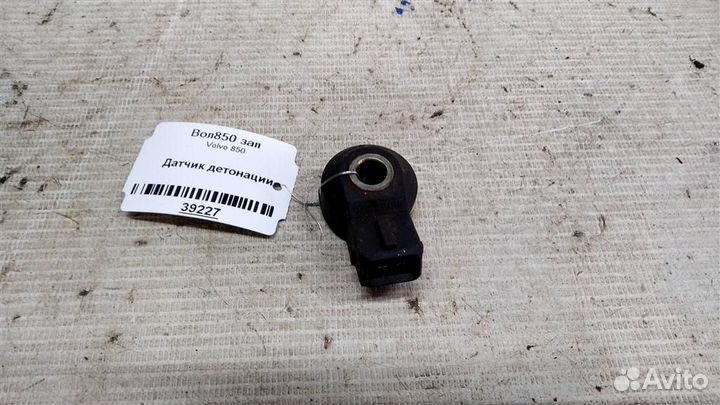 Датчик детонации Volvo 850