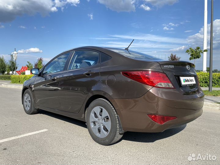 Hyundai Solaris 1.6 AT, 2015, 134 000 км