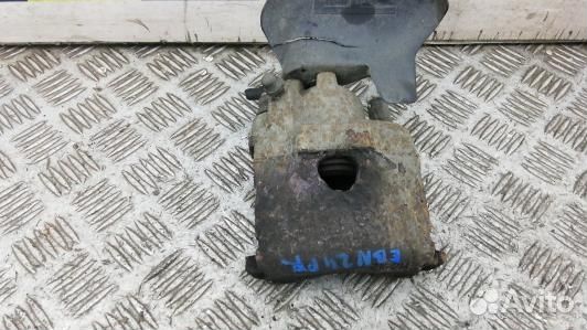 Суппорт тормозной передний правый skoda fabia 2 (E