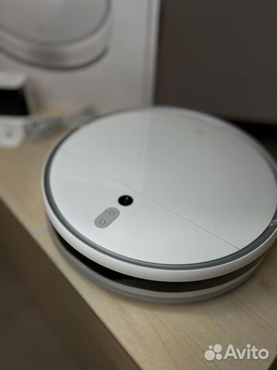 Пылесос-робот Xiaomi Mi Robot Vacuum-Mop 2