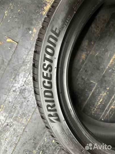 Bridgestone Blizzak LM-005 225/45 R18