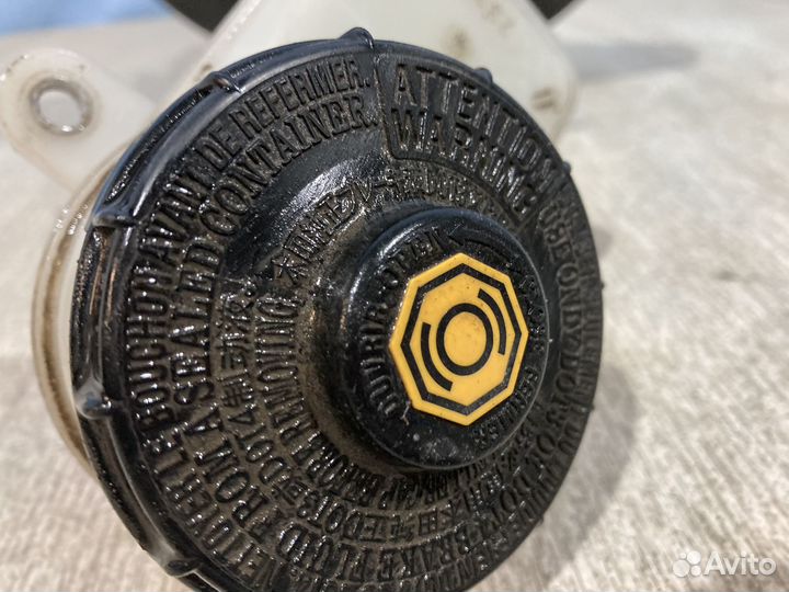 Бачок главного тормозного цилиндра Honda CR-V 3 RE