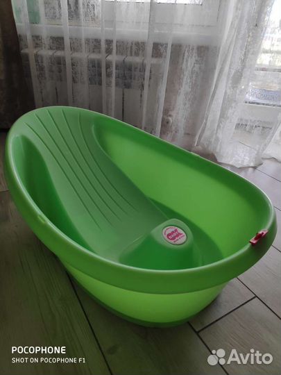 Ванночка для купания с горкой