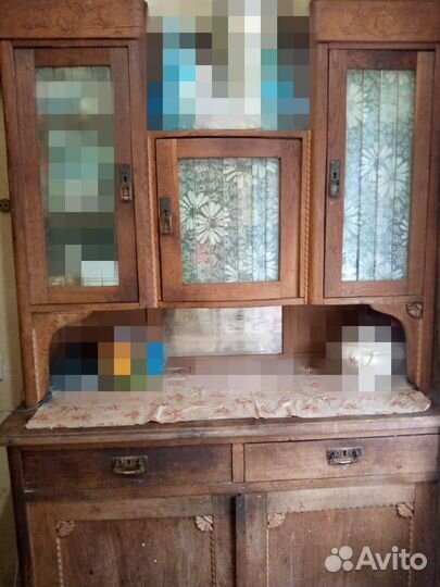 Продам буфет и 6 кресел