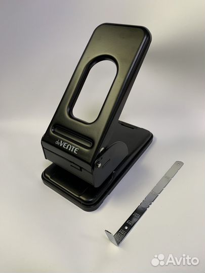 Дырокол пробивная мощность 60 л Новый