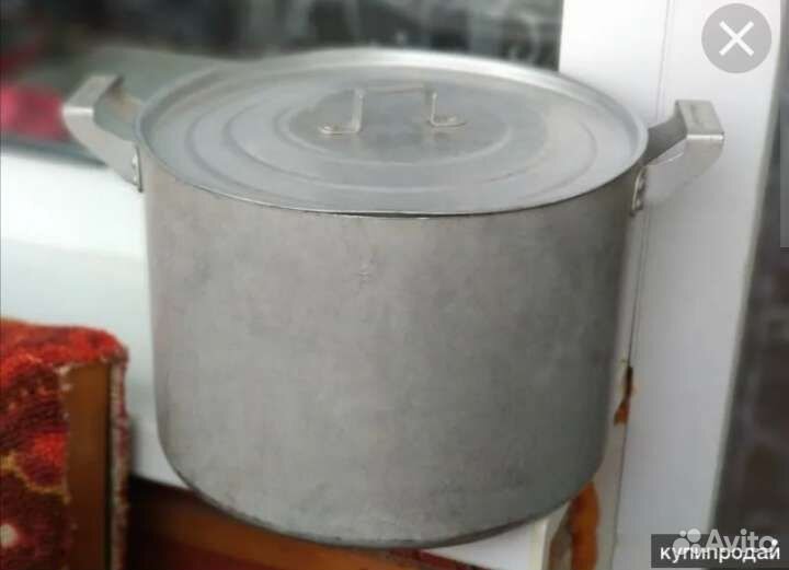 Кастрюли и сковородки