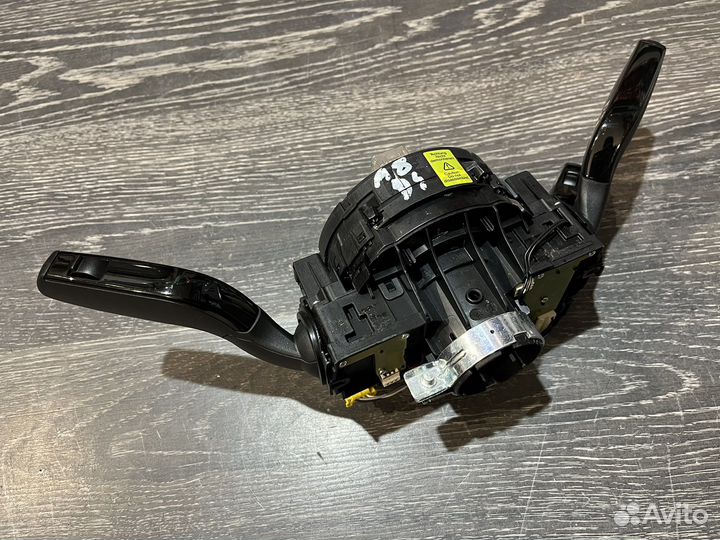 Глянцевая стрекоза, круиз, подогрев руля audi A8