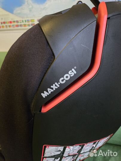 Автомобильное кресло Maxi-Cosi Tobi Black Grid