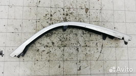 Ус под фонарь левый BMW 7 E65 (67F03YL01)