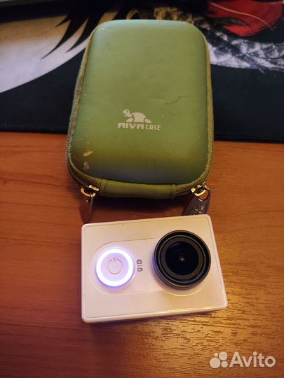 Xiaomi Yi Action Camera Basic Edition экшен-камера