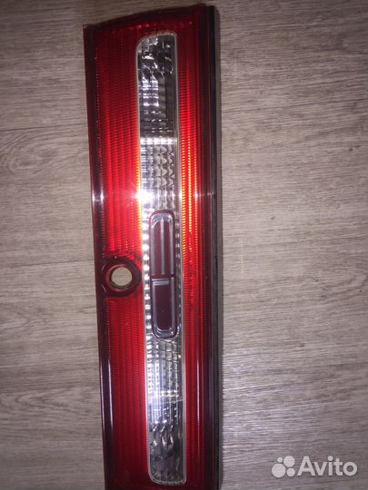 Задний фонарь