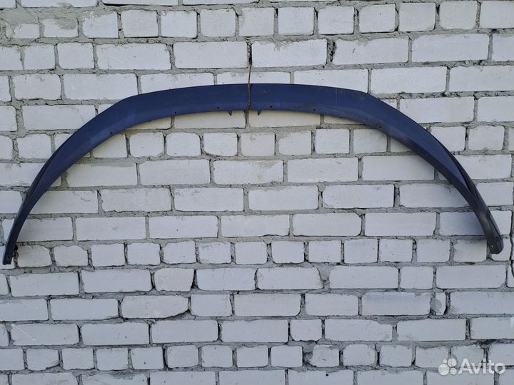 Спойлер (губа) переднего бампера Volvo V70 3 покол