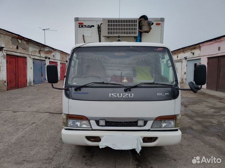 Isuzu Elf, 1998