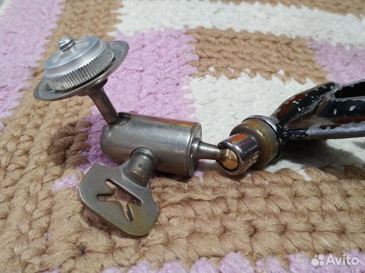 Антикварный фотоштатив карманный. Германия