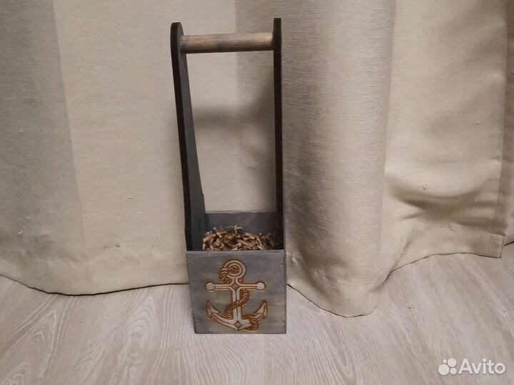 Бутылочница деревянная. Якорь. Мужчине