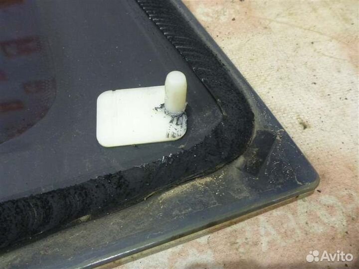 Стекло заднее правое Citroen Berlingo B9 1.6 2010