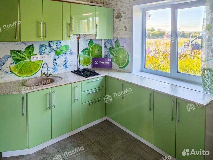 Кухонные гарнитуры на заказ угловые в студию