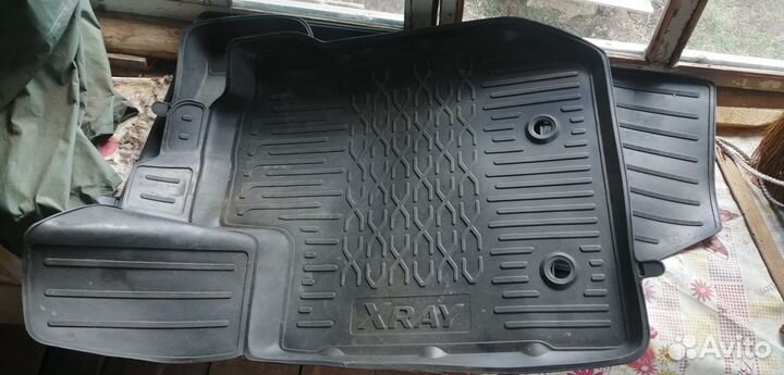 Продам оригинальные коврики лада хрей