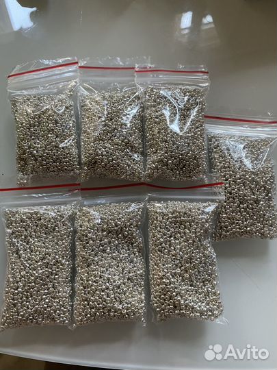 Бисер серебро