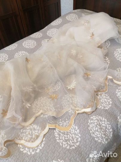 Покрывало и комплект штор с тюлем