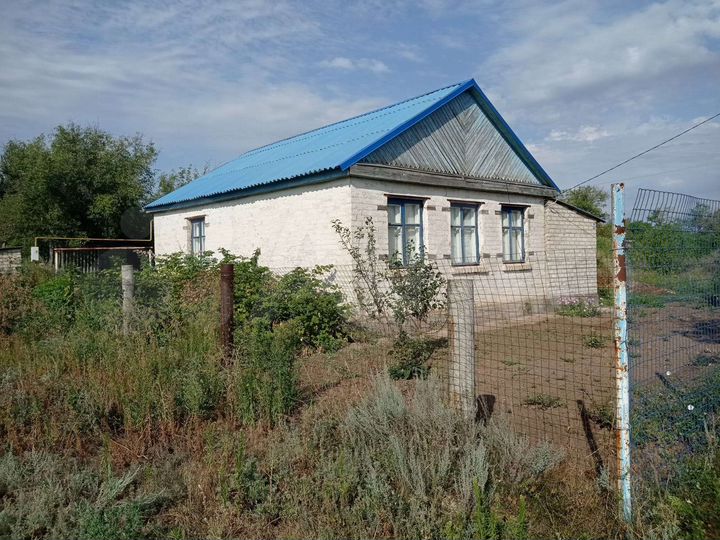 Дом 56,3 м² на участке 1,7 сот.