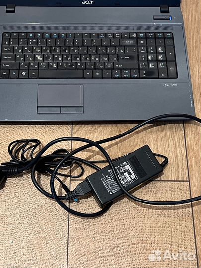 Ноутбук Acer i3/4gb/240gb ssd