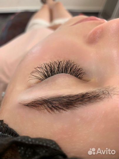 Наращивание ресниц