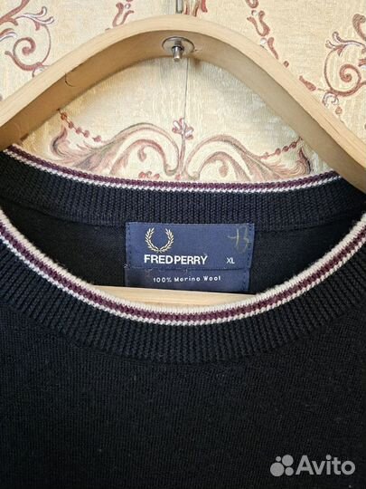 Fred Perry лёгкий свитер