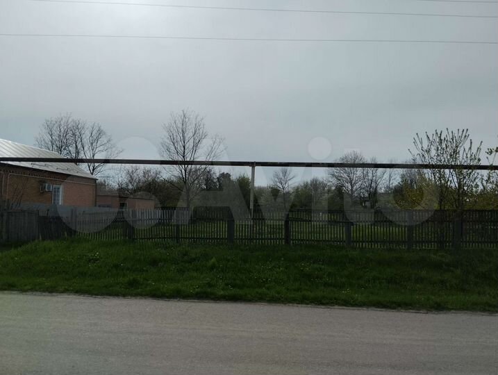 Дом 65 м² на участке 60 сот.