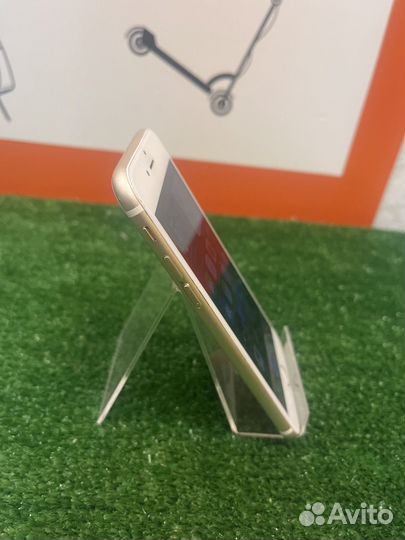 Телефон iPhone 6S 64 GB Gold