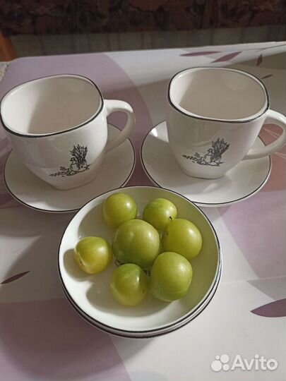 Кофейная пара с соусницами (кружки и блюдца)