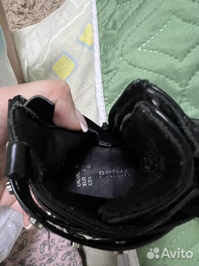 Ботинки демисезонные для девочки 22