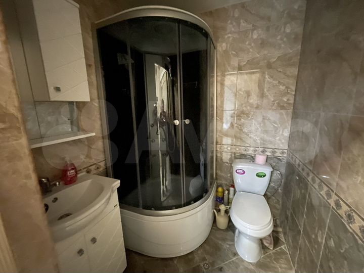 2-к. квартира, 64 м², 6/13 эт.