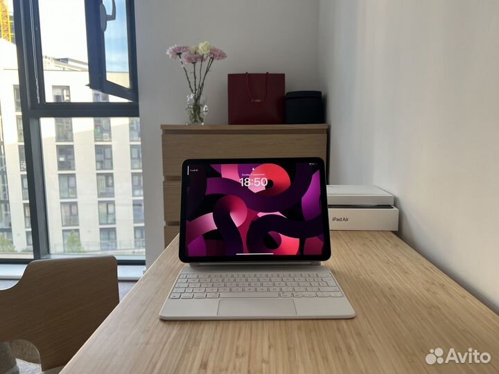 iPad Air 5 Wi-Fi 64 GB Великобритания