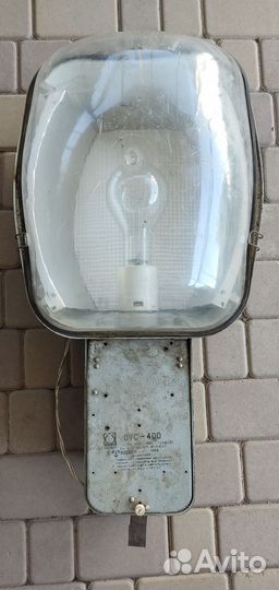 Фонарь уличный