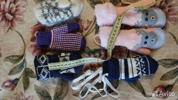 Варежки и шапки зимние