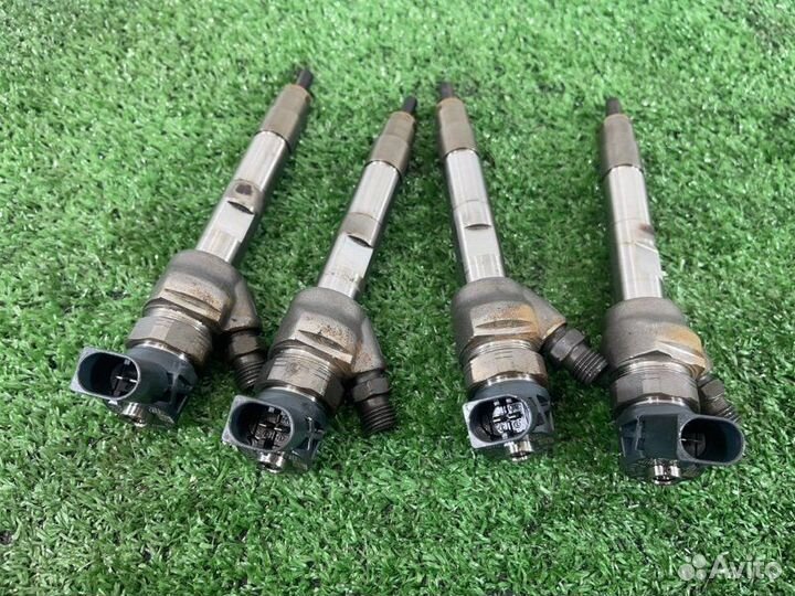 Форсунка топливная Bmw 5-Series F10 B47D20 2014