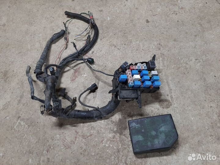 Блок предохранителей Хендай Акцент