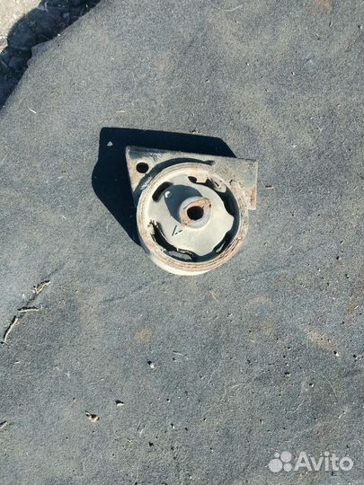 Подушка МКПП передняя Toyota Corolla E110