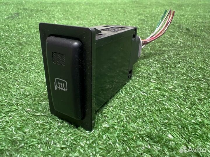 Кнопка обогрева зеркал Toyota Mark Ii JZX110