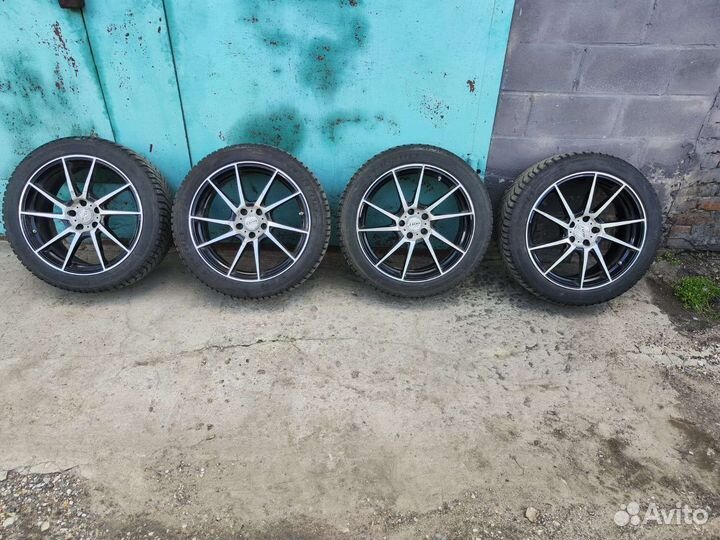 Комплект колес на mercedes r19