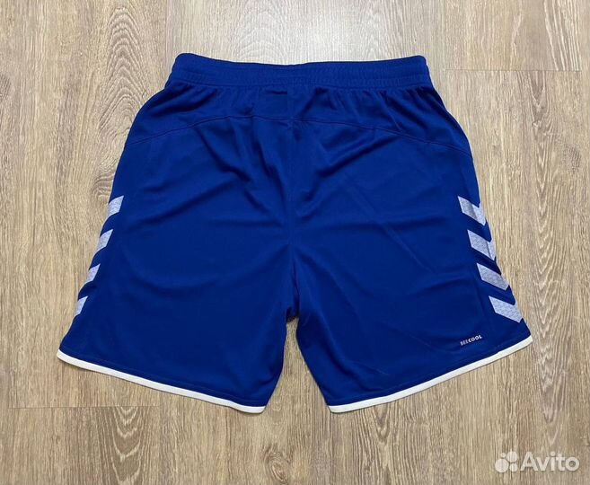 Футбольные шорты Hummel Everton M