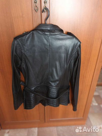 Куртка кожаная женская 46 размер