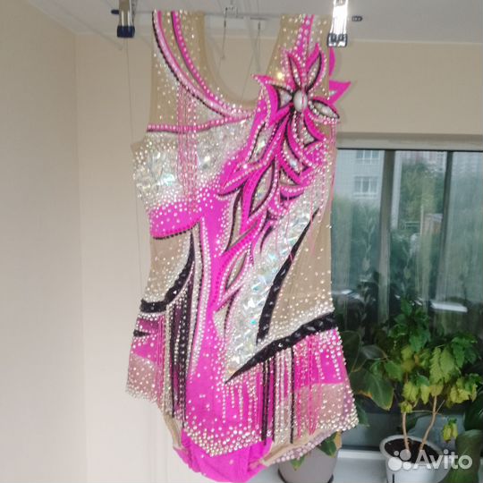 Купальник для художественной гимнастики