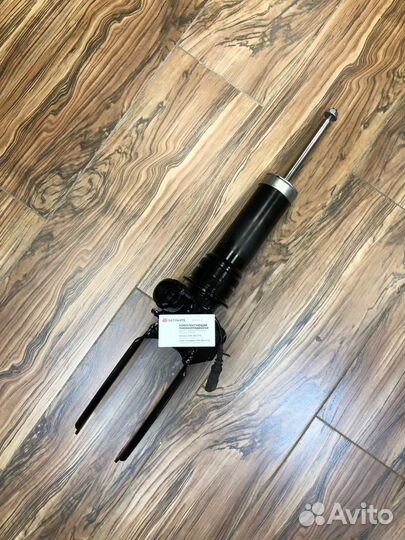 Амортизатор передний правый Ауди гарантия