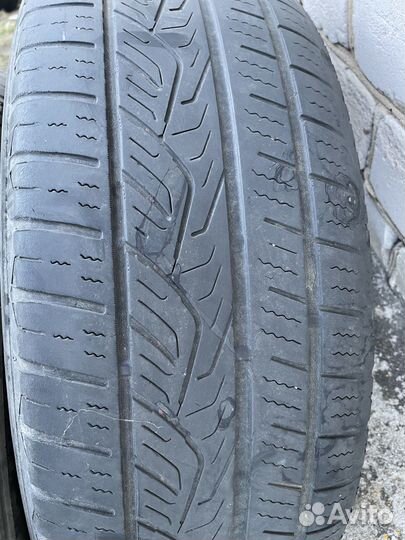 Nitto NT421Q 225/65 R17