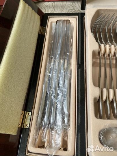 Набор столовых приборов Swiss Home