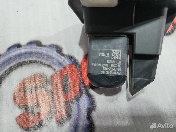 Камера заднего вида Toyota Harrier mxua80 M20A