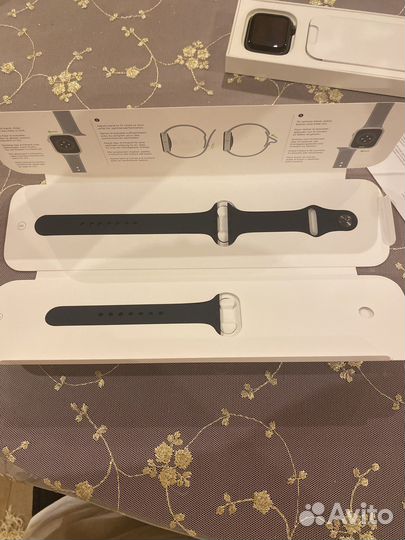 Часы apple watch se 44mm