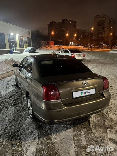 Toyota Avensis 2.4 AT, 2005, 195 000 км